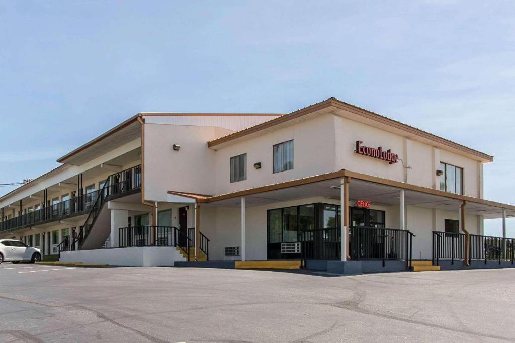 Econo Lodge Крествью Экстерьер фото